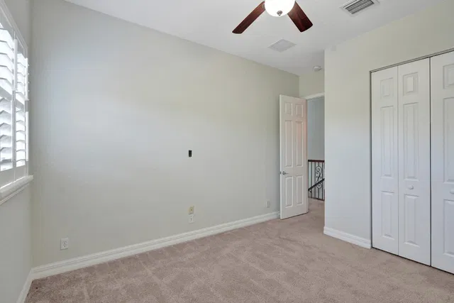 Canterbury Place Residence photo 39