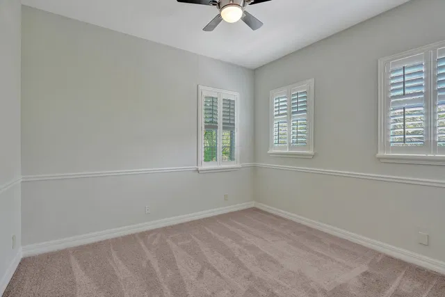 Canterbury Place Residence photo 40