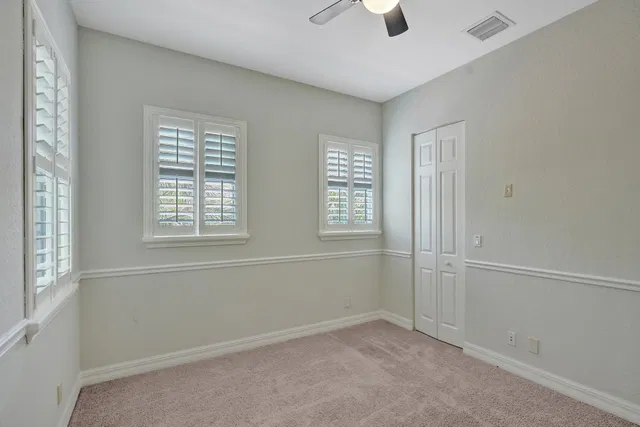 Canterbury Place Residence photo 41