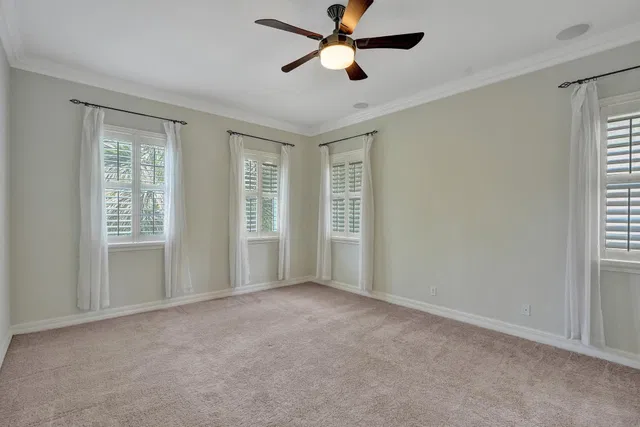 Canterbury Place Residence photo 45