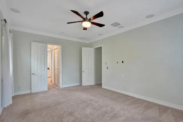 Canterbury Place Residence photo 47
