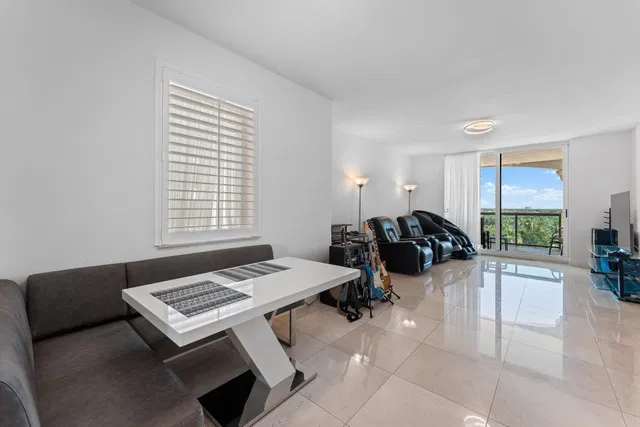 The Landmark Palm Beach Gardens Unit 603b photo 5