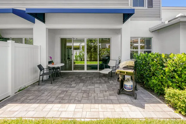 Residences at Midtown Palm Beach Gardens Residence photo 41