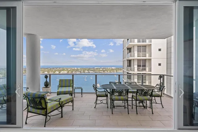 Water Club North Palm Beach Unit 2004 photo 6