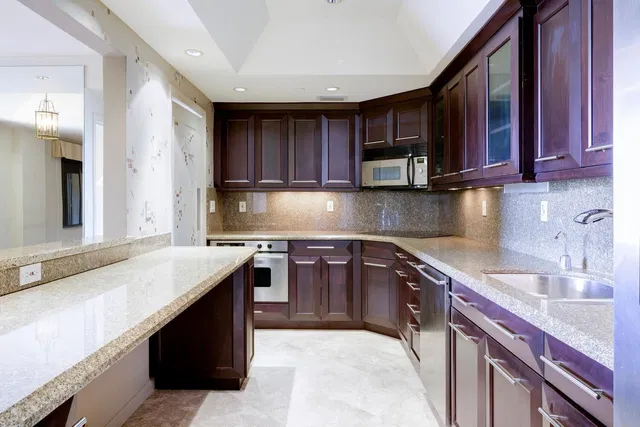 Palm Beach Biltmore Unit 705 photo 6
