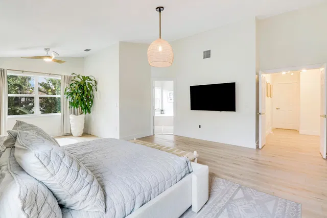 Residence photo 28