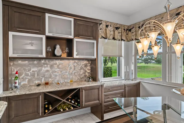 Monarch Country Club Residence photo 6