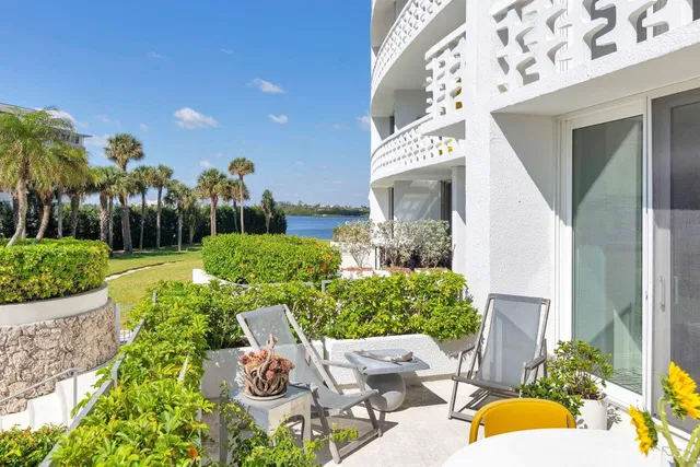 2760 S Ocean Boulevard #111