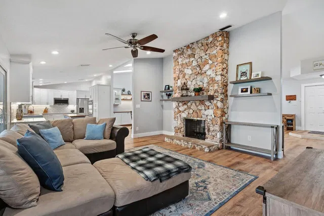 Colonnade Boca Raton Residence photo 9