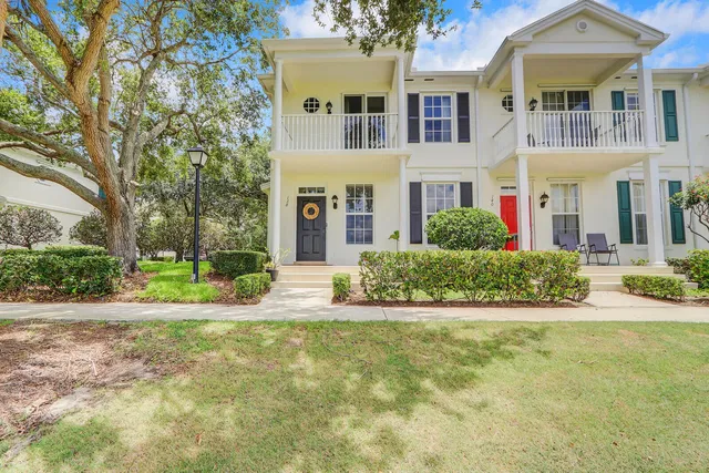 Charleston Court at Abacoa Residence photo 4