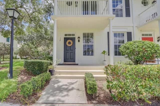Charleston Court at Abacoa Residence photo 5