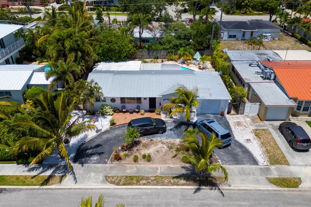SoSo West Palm Beach Residence photo 2