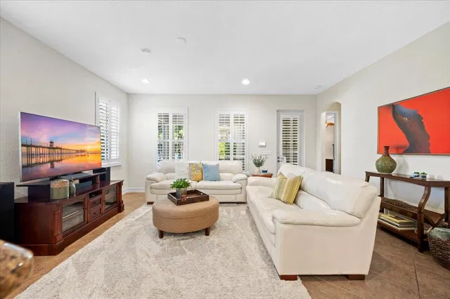 Canterbury Place Residence photo 12
