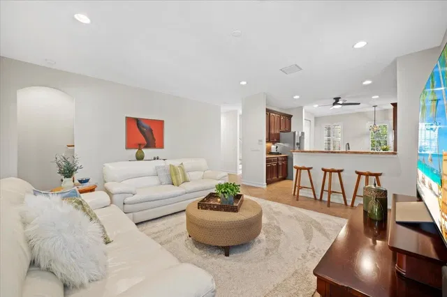 Canterbury Place Residence photo 14