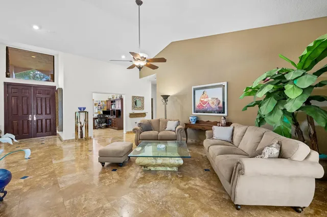 Colonnade Boca Raton Residence photo 6