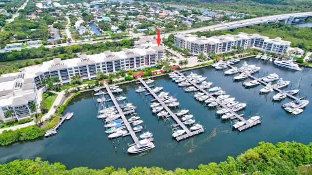 Azure Palm Beach Gardens Unit 503 photo 9
