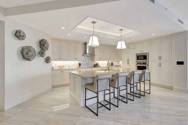 Azure Palm Beach Gardens Unit 503 photo 13