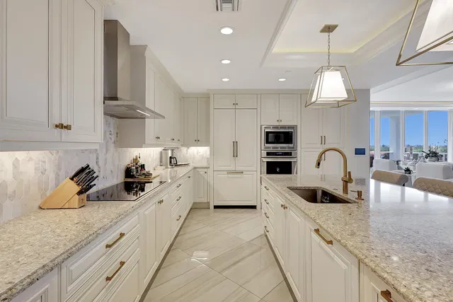 Azure Palm Beach Gardens Unit 503 photo 15
