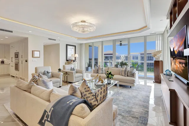 Azure Palm Beach Gardens Unit 503 photo 24