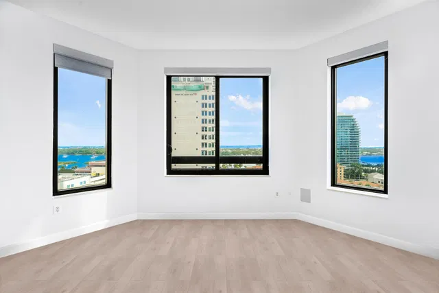 One City Plaza Unit 1105 photo 5
