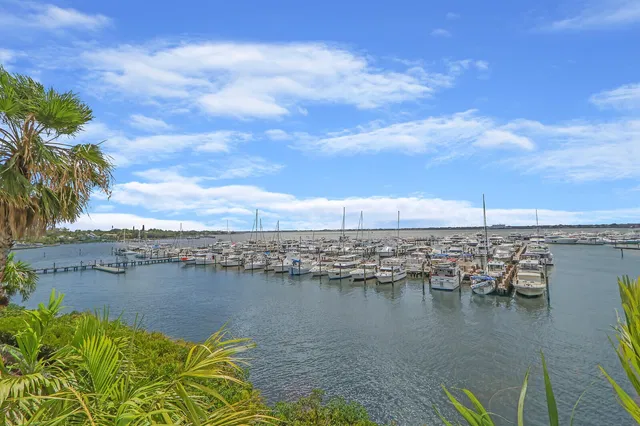 Harborage Yacht Club Unit 304 photo 37