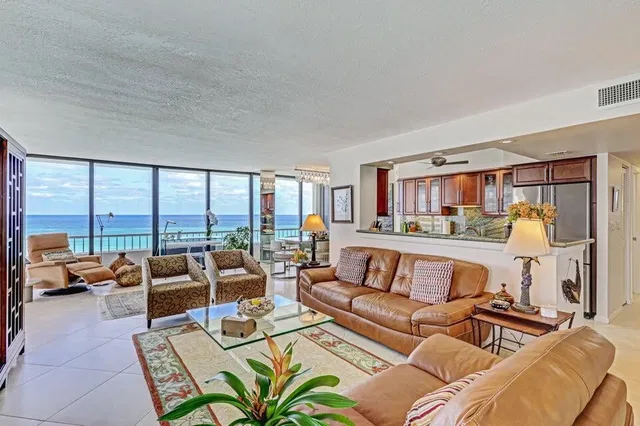 Water Glades Unit 16 -C photo 5