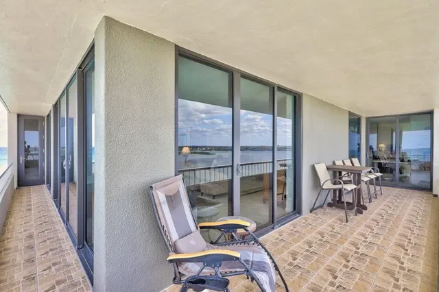 Water Glades Unit 16 -C photo 12