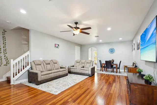 Canterbury Place Residence photo 8