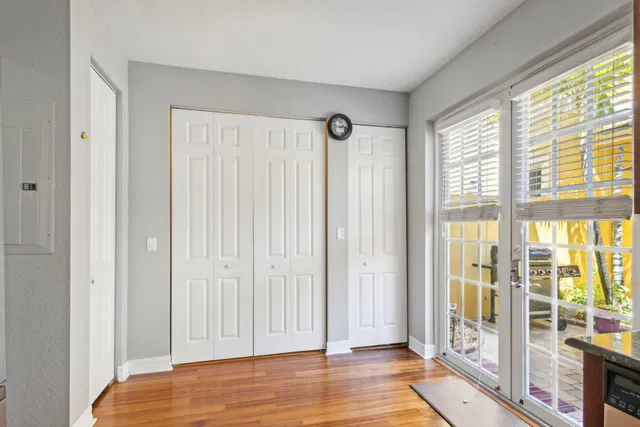 Canterbury Place Residence photo 18