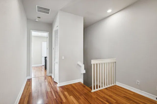 Canterbury Place Residence photo 25