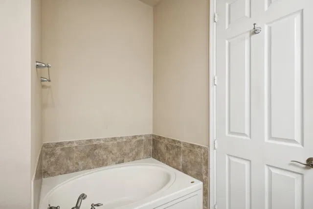 Canterbury Place Residence photo 30