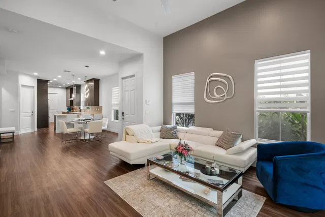 Residences at Midtown Palm Beach Gardens Residence photo 2