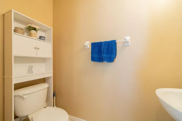  Residence photo 8