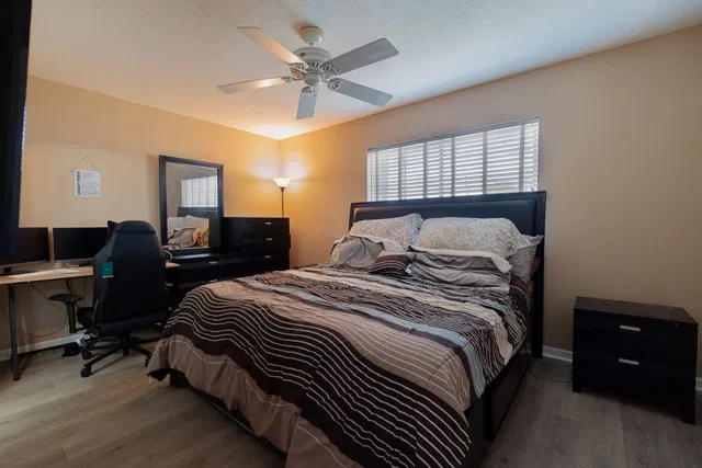  Residence photo 10