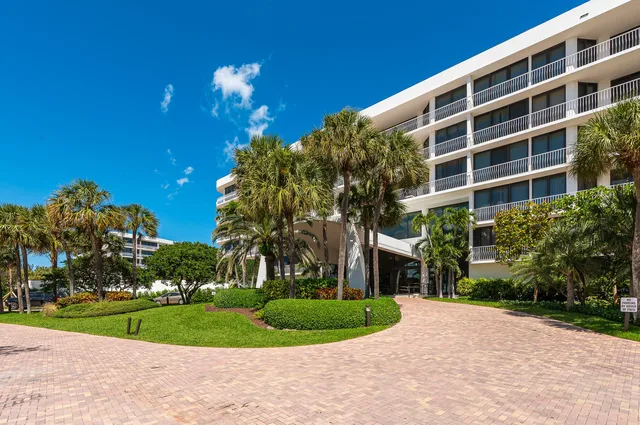 2000 S Ocean Boulevard #204s