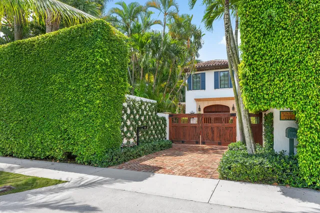 420 Brazilian Avenue