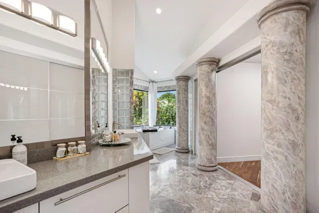 Colonnade Boca Raton Residence photo 34