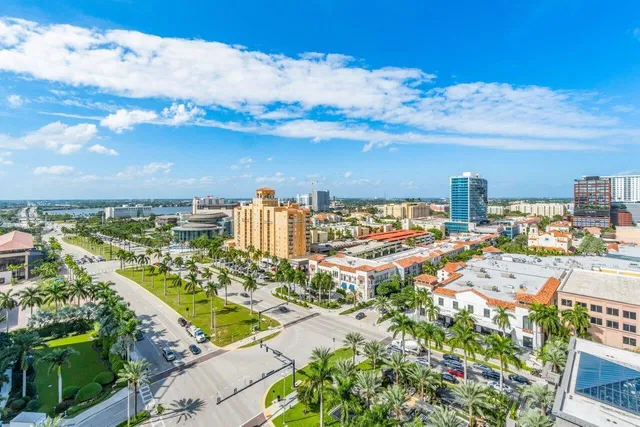CityPlace South Tower Unit 1710 photo 8