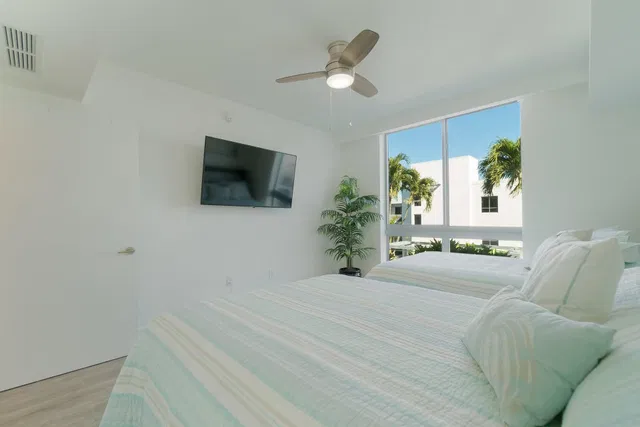 111 First Delray Unit 401 photo 15