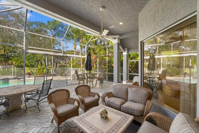 Monarch Country Club Residence photo 6