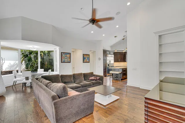 Boca Grove Residence photo 27