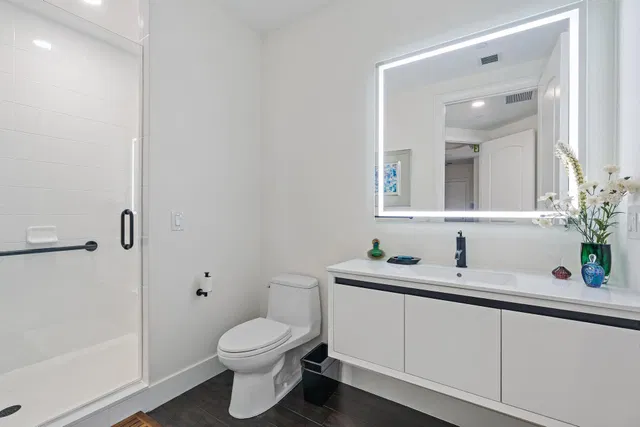 Beach Front at Singer Island Unit 605 photo 21