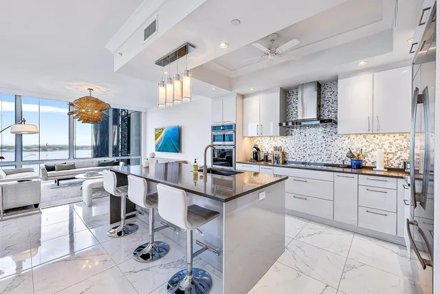 Water Club North Palm Beach Unit 901 photo 6