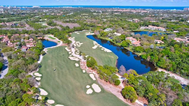 Trump National Jupiter Residence photo 9