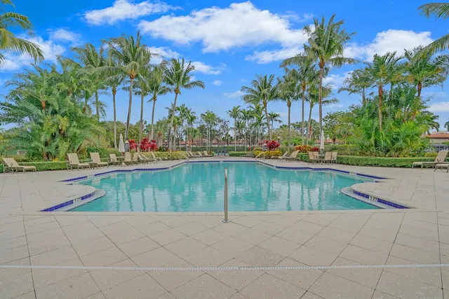 Residences at Midtown Palm Beach Gardens Unit 2405 photo 6