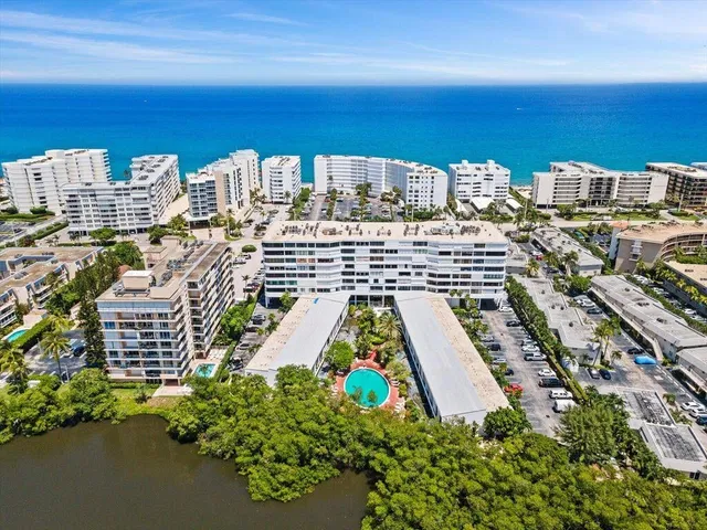 3589 S Ocean Boulevard #906