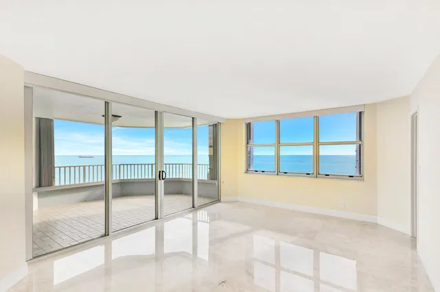 Corniche Singer Island Unit 1401 photo 13