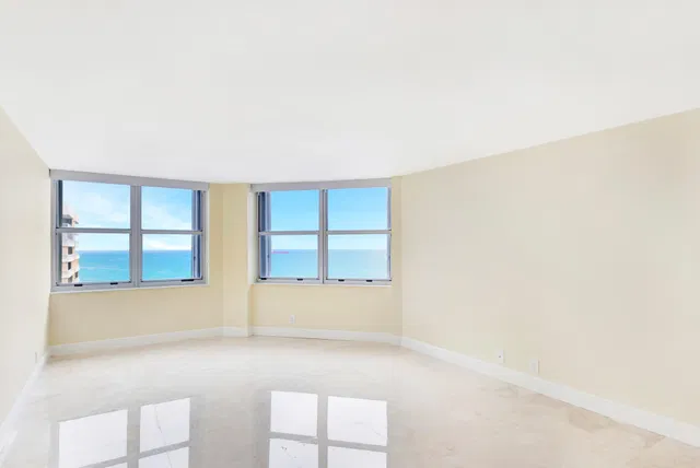 Corniche Singer Island Unit 1401 photo 18