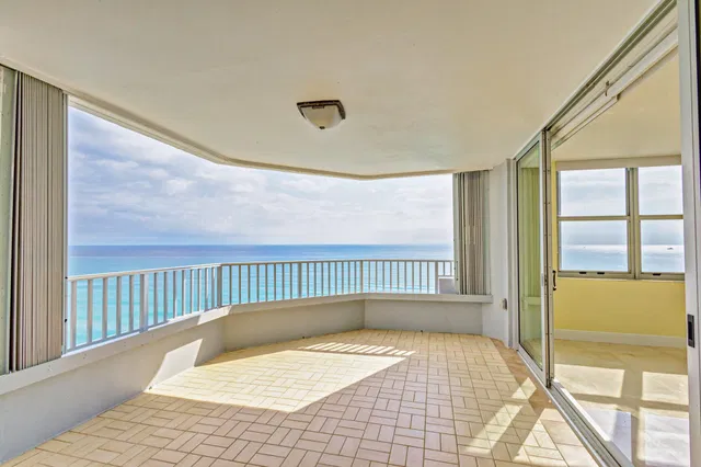 Corniche Singer Island Unit 1401 photo 23