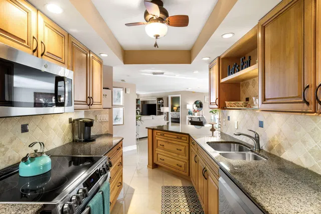 Tiara Singer Island Unit 37-F photo 7